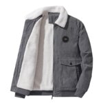 Blouson polaire gris homme avec col à rabat en fausse fourrure blanche