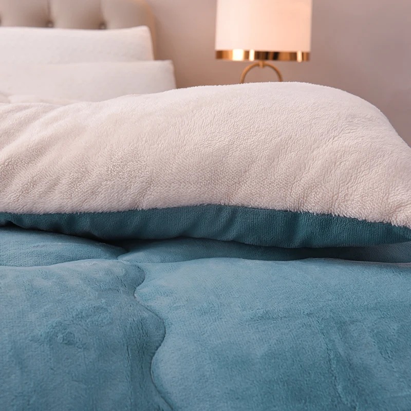 Couette polaire épaisse en velours double face