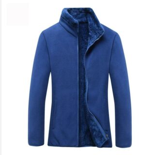 Veste polaire bleu avec fermeture éclair et intérieur en velours épais tout doux. Sur un fond blanc.