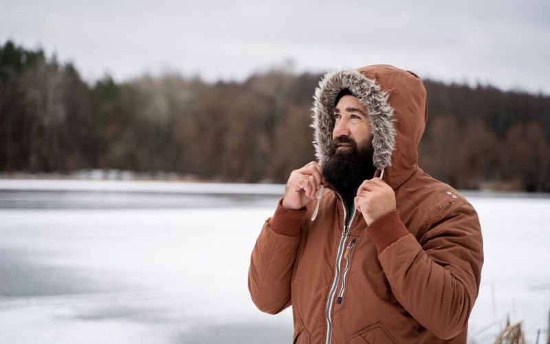 L'Art de Superposer les Vêtements Polaire : Astuces pour un Hiver Douillet L'Art de Superposer les Vêtements Polaire : Astuces pour un Hiver Douillet Conseils art superposer vetements polaire astuces hiver douillet 3