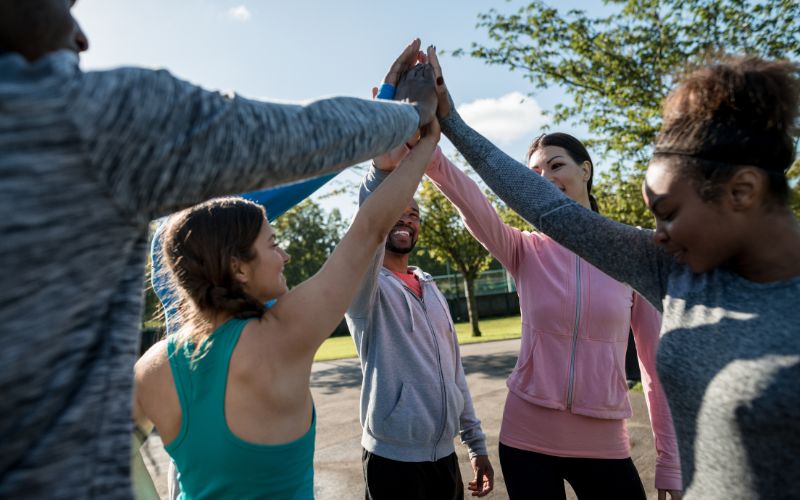 Les Meilleures Polaires pour le Sport : Confort et Performance en Action Les Meilleures Polaires pour le Sport : Confort et Performance en Action TOP meilleures polaires sport confort performance action 6