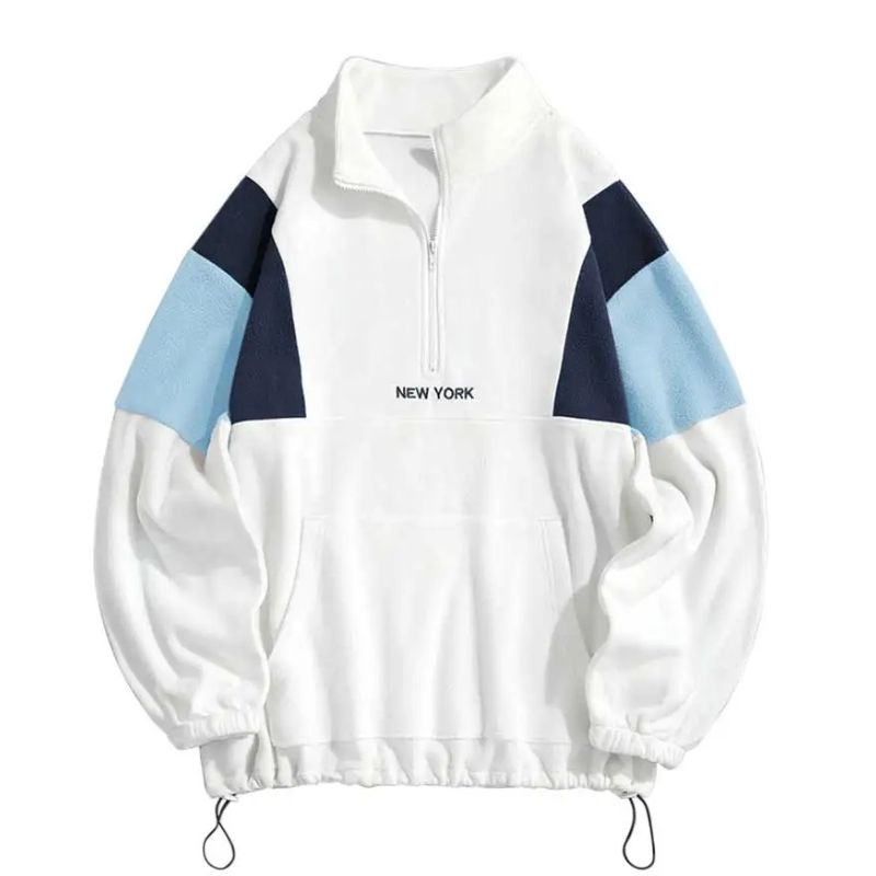 Sweat polaire homme blanc vintage à col haut sur fond blanc