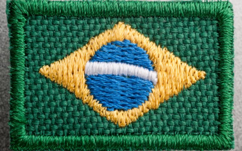 Comment Personnaliser Vos Polaires : Patchs, Broderies et Autres Idées Créatives Comment Personnaliser Vos Polaires : Patchs, Broderies et Autres Idées Créatives Conseils comment personnaliser polaires patchs broderies autres idees creatives 3